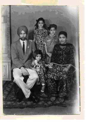 Captain Gurdial Singh with family.