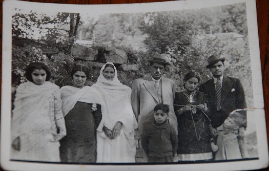 Bhata family in Muree