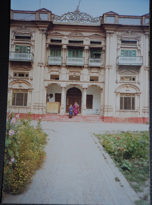 Bhatla family home in Rawalpindi, 1999