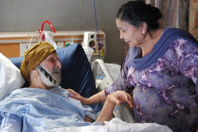 Captain Gurdial Singh with his wife Joginder Kaur in the Hospital. October 2008.